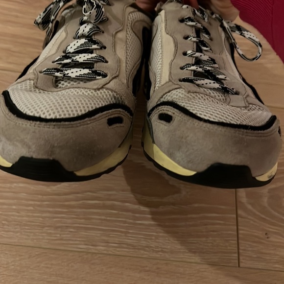 Flame sneakers - Picture 4 of 5